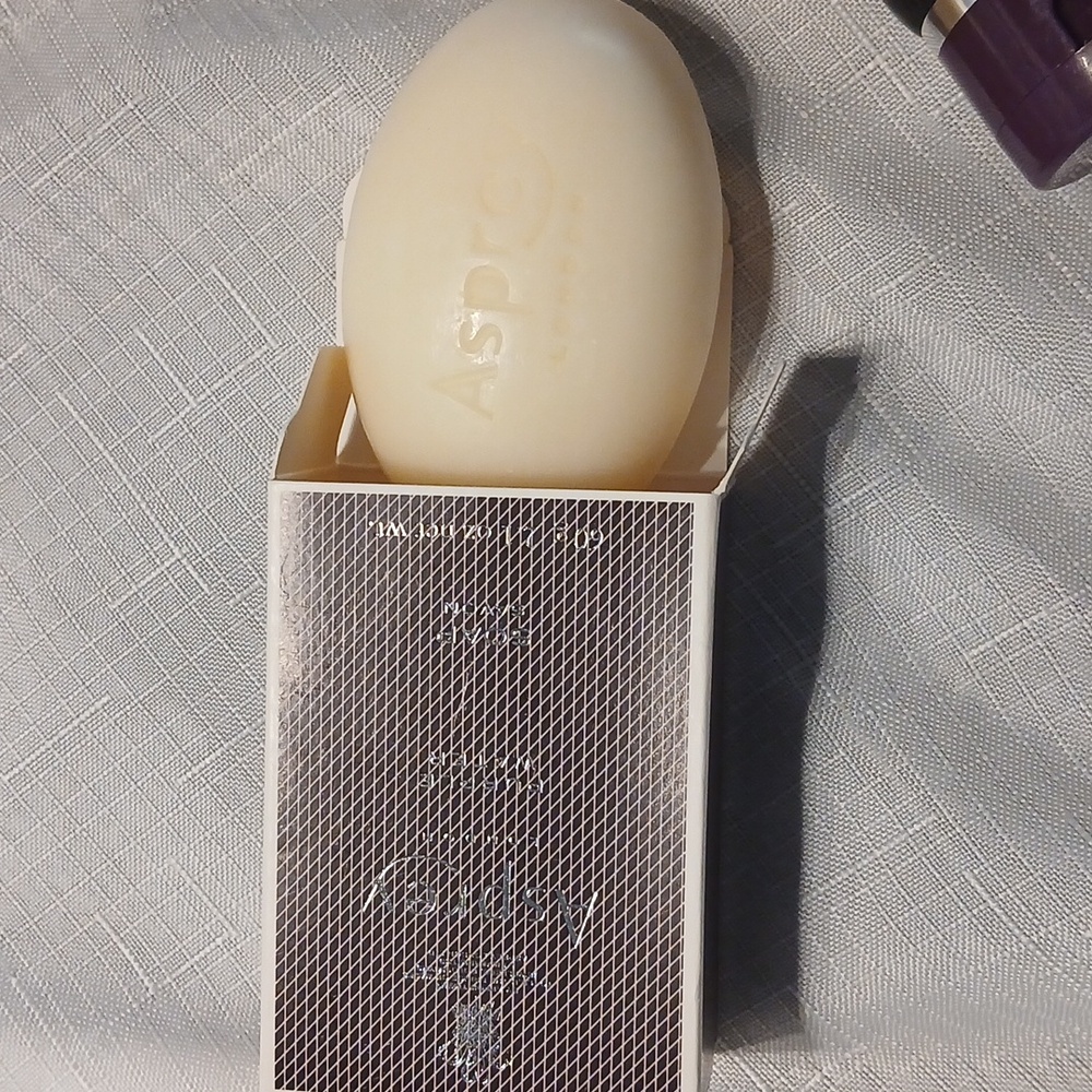 4 New Asprey London SHOWER GEL 1.7oz 50mL & 1 Bar Soap Ritz Carlton sealed - Picture 2 of 6